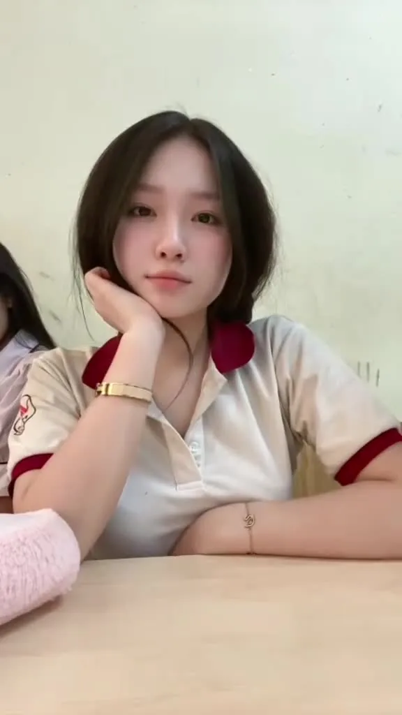 Preview for Video 1519236