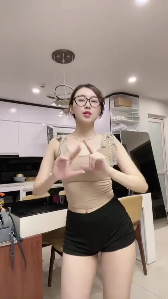 Preview for Video 1500783