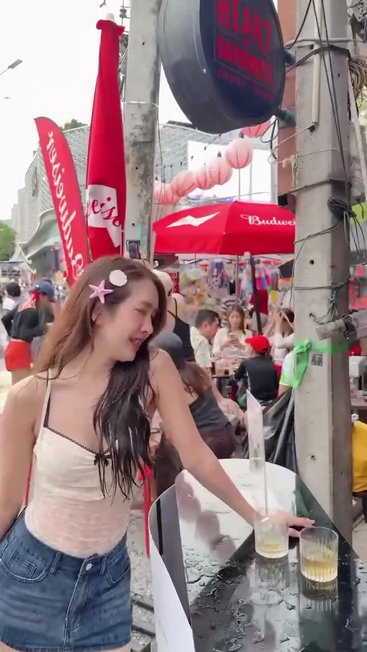 Preview for Video 1409056