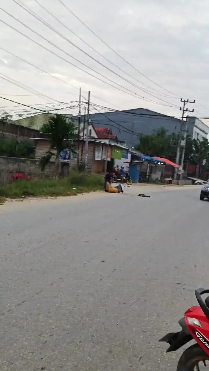 Preview for  3648570011458860760